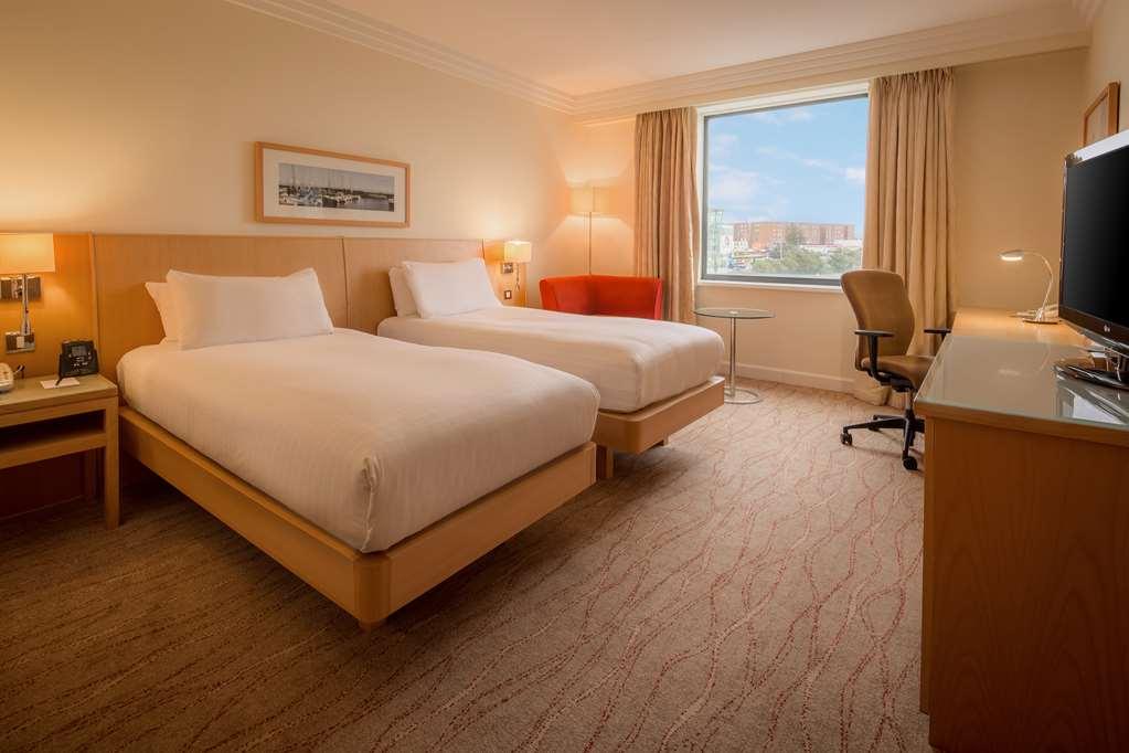 Hilton Dublin Airport Hotel 4*