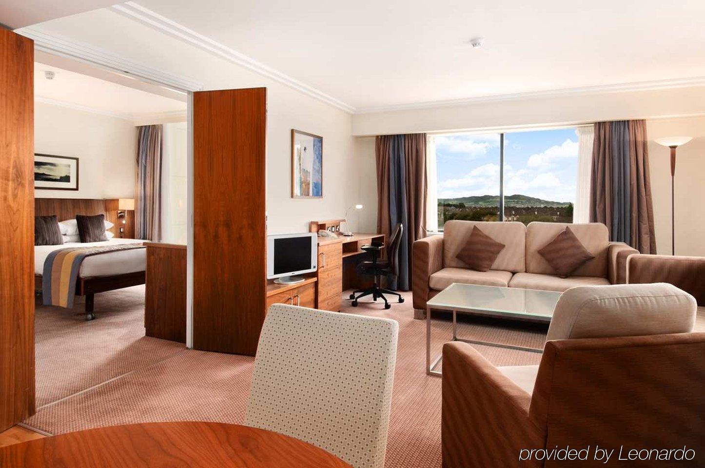 Hilton Dublin Airport Hotel 4*